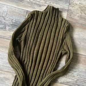 Top shop Green Stretch Turtleneck